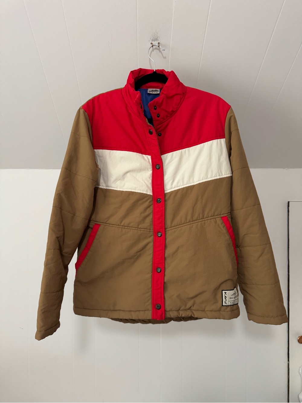 KAVU | Josephine “Desert” Colorblock Jacket - Red, White & Brown, Size L